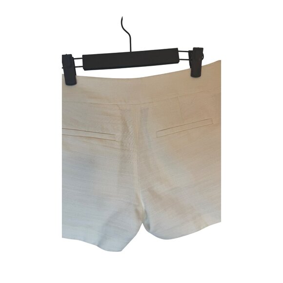 2/$30 J.Crew Size 0 Cream Linen & Cotton Blend Pleated Shorts - Picture 7 of 13